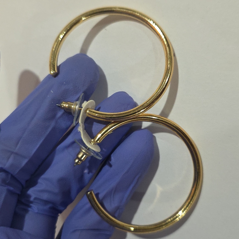 Chic Gold Open Hoop Earrings – Minimalist Lightweight Everyday Fashion Jewelry - Picture 7 of 9